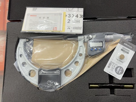 Mitutoyo Micrometer 293-250-30