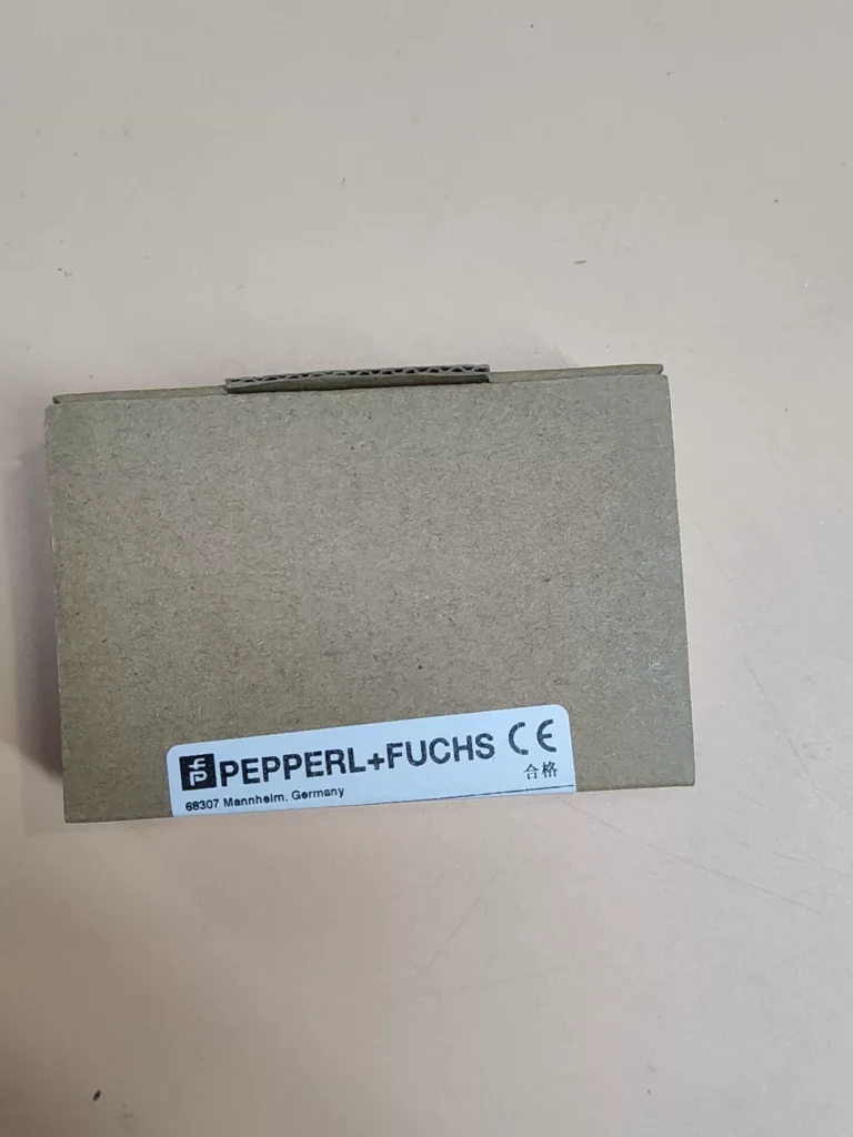 Pepperl+Fuchs GL30-RT/32/40a/98a / 199989 Photoelectric Sensor thumbnail
