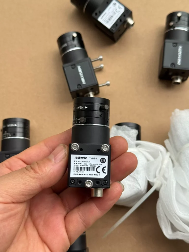 Hikrobot MV-CA050-20UM Industrial Camera thumbnail