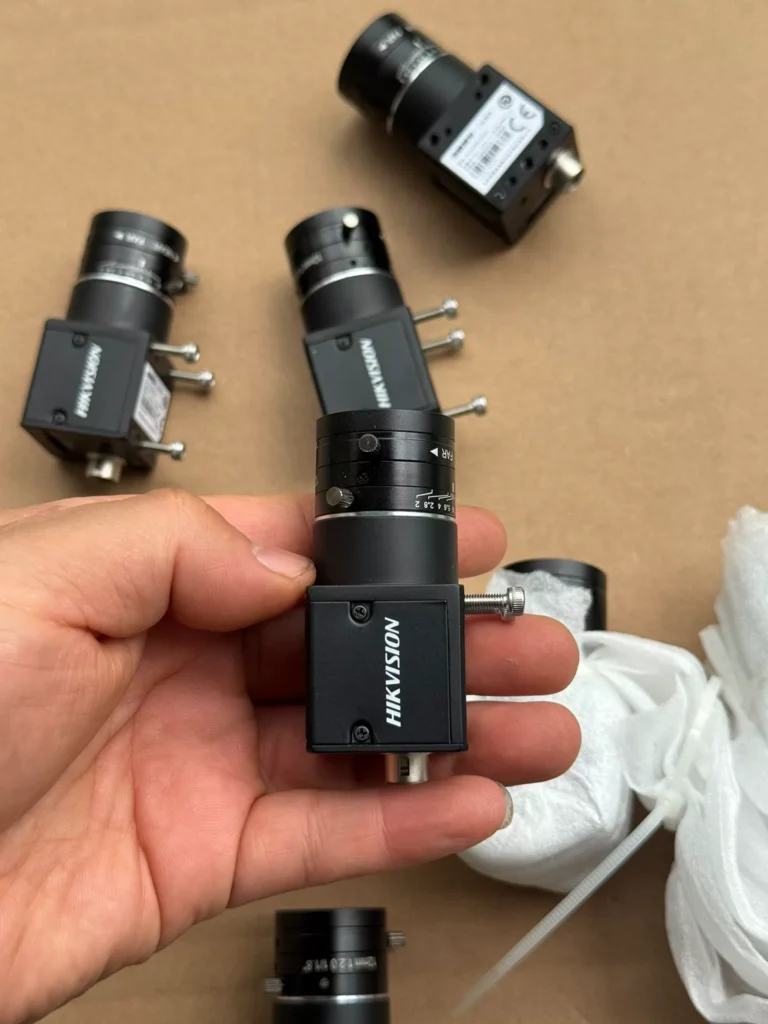 Hikrobot MV-CA050-20UM Industrial Camera thumbnail