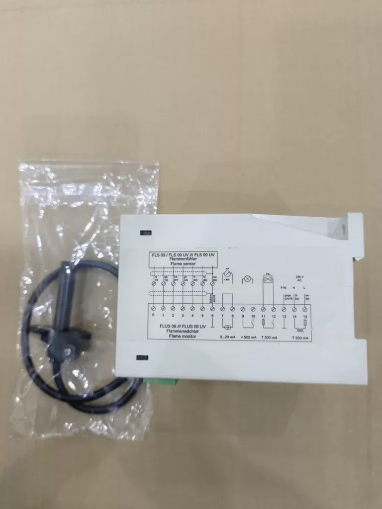 SAACKE FLUS 06 UV based Flame Detector thumbnail