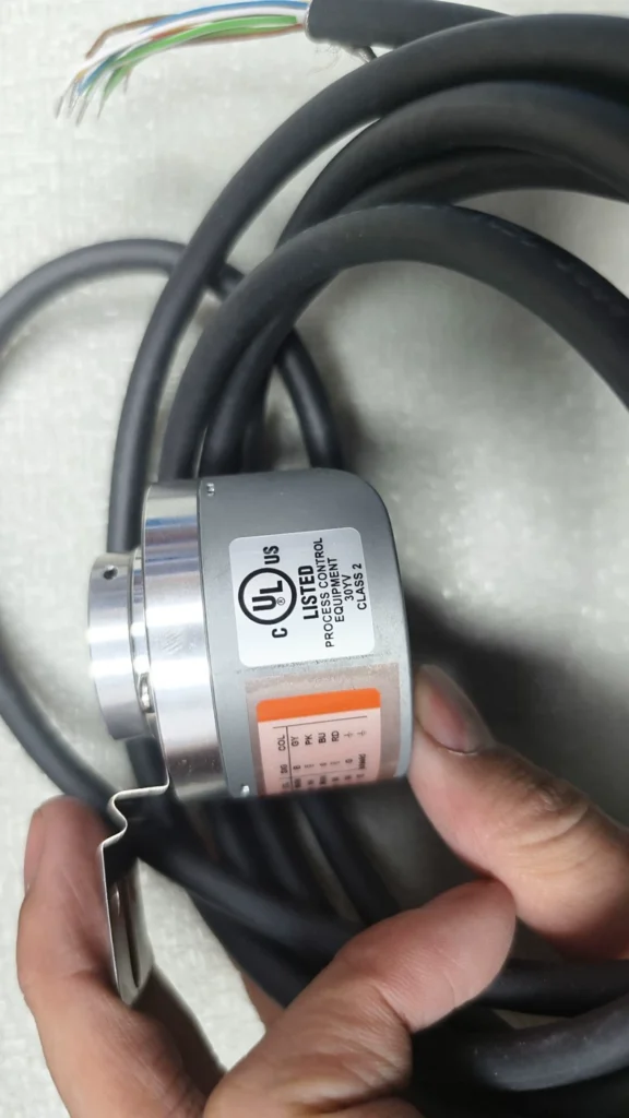 Kübler 8.5020.0060.1024.S261.0020 Encoder thumbnail