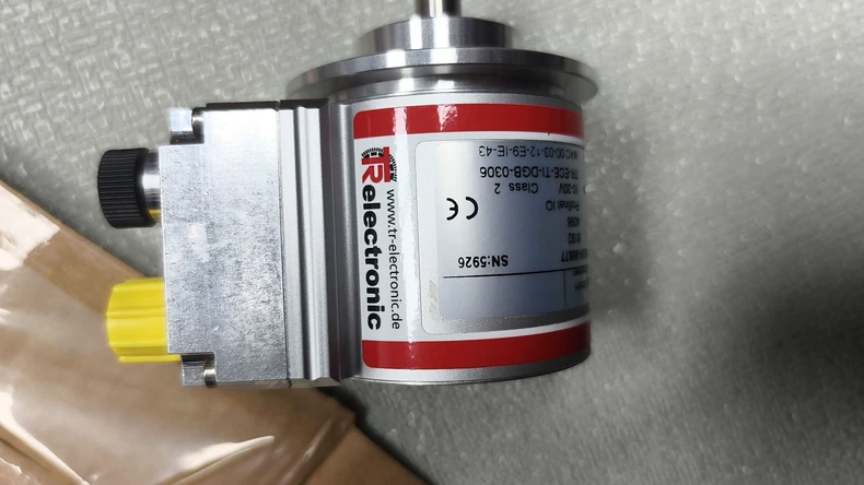 TR Electronic CMV582M-98677 Encoder thumbnail