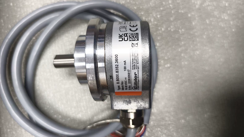 Kübler 8.5000.8352.3600 Encoder thumbnail
