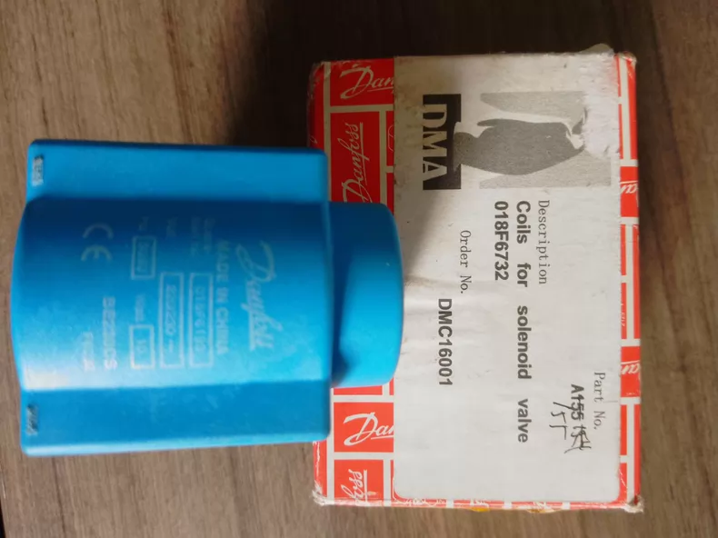 Danfoss 018F6732 Solenoid Valve thumbnail