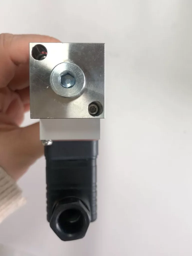 Trafag Pressure Sensor 9K0.2881 thumbnail