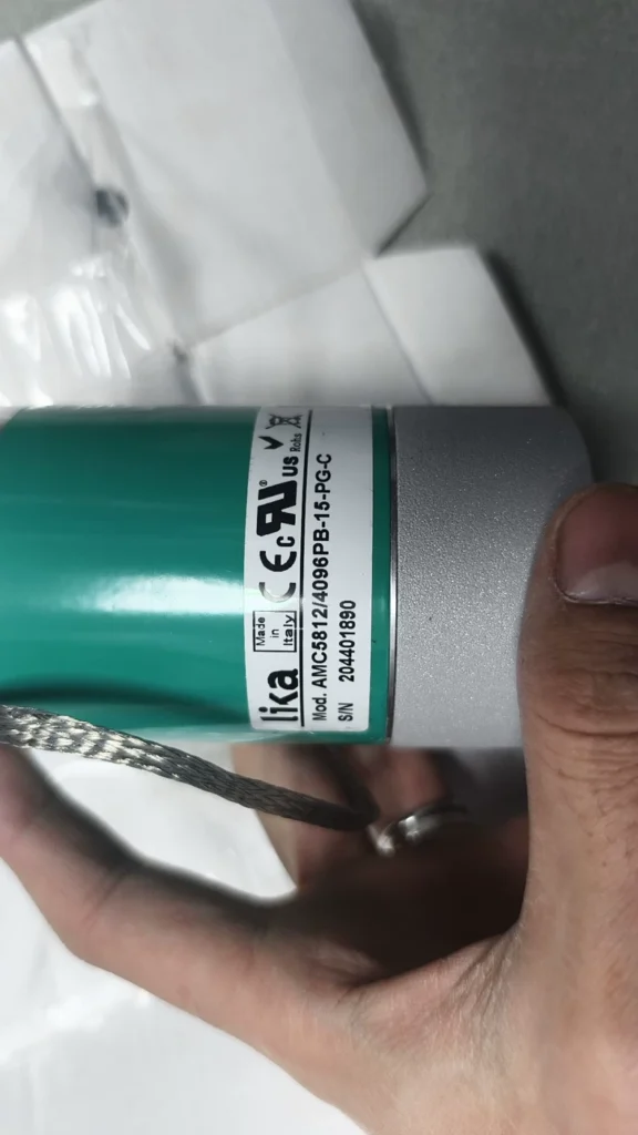 Lika AMC5812/4096PB-15-PG-C Encoder thumbnail