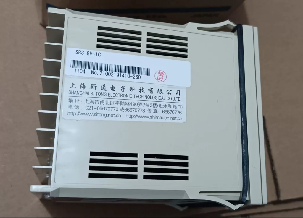 SHIMADEN SR3-8v-1C Temperature Controller