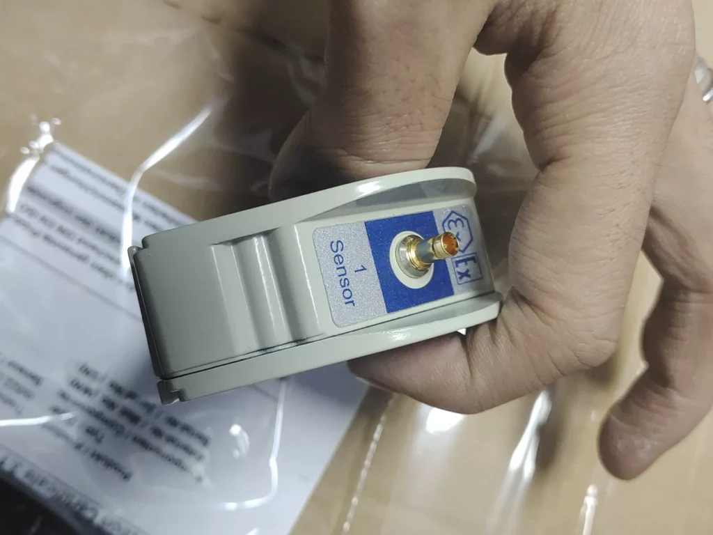 B&K Vibro ds822.od110 Sensor thumbnail