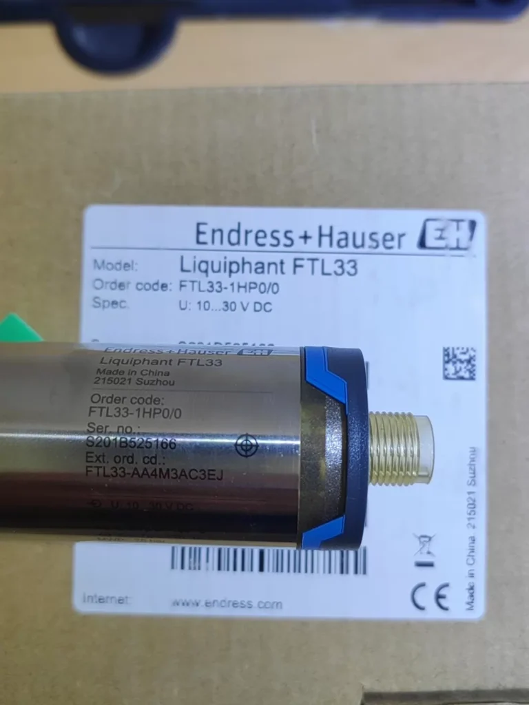 Endress+Hauser FTL33-AA4M3AC3EJ Vibronic Point Level Switch