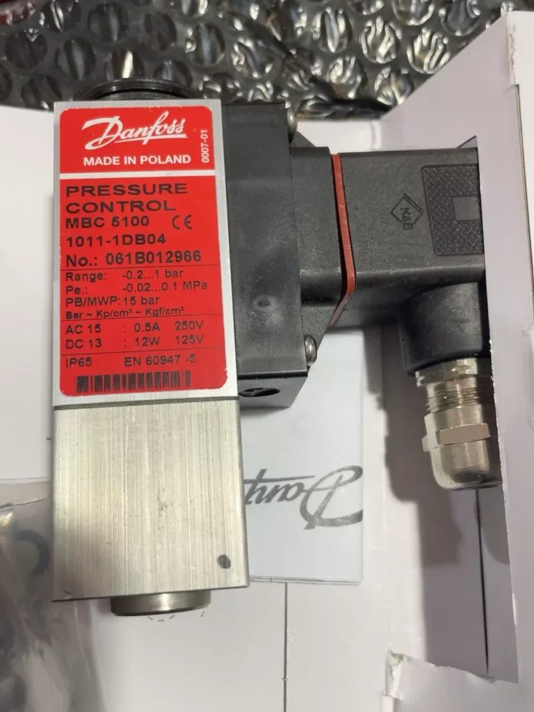 Danfoss 1011-1DB04 Pressure Switch