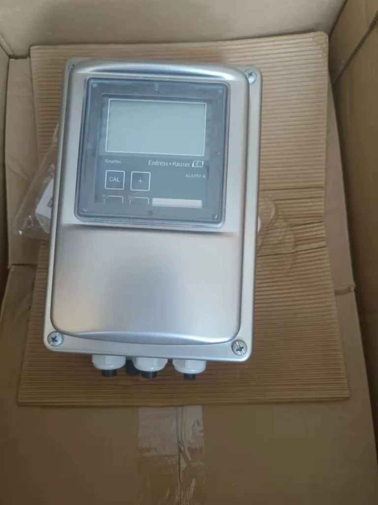 Endress+Hauser CUM134-XCG138AA1 Conductivity Transmitter