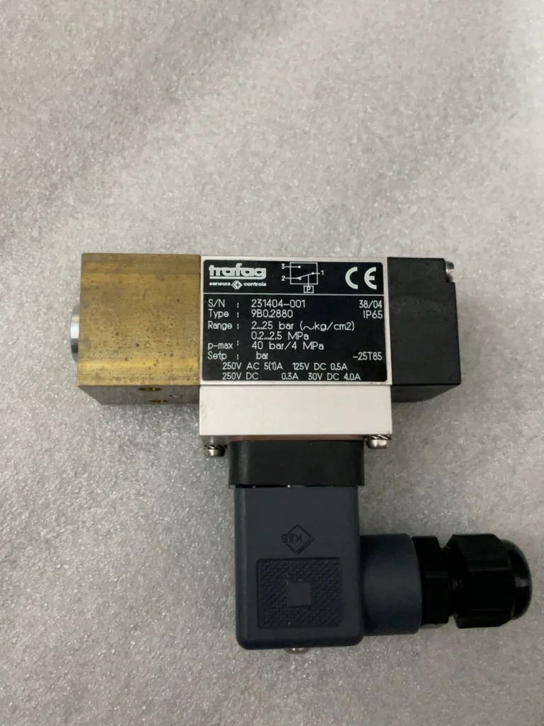 Trafag TRAFAG9B0.2880 Pressure Switch