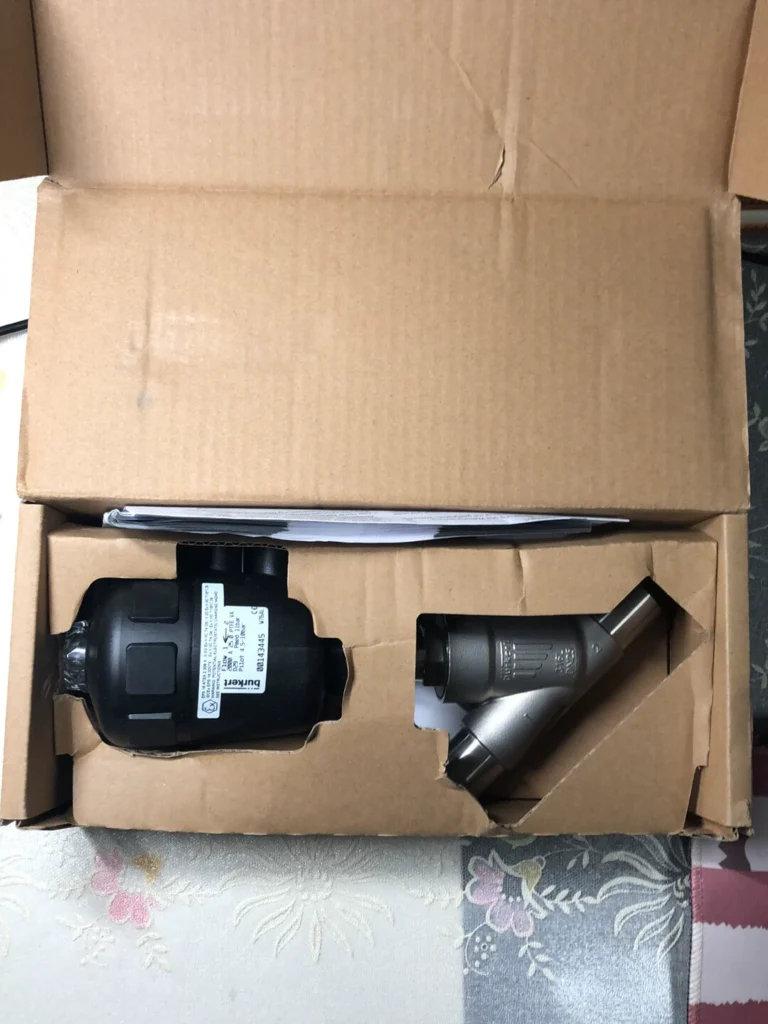 Burkert 2000 Valve
