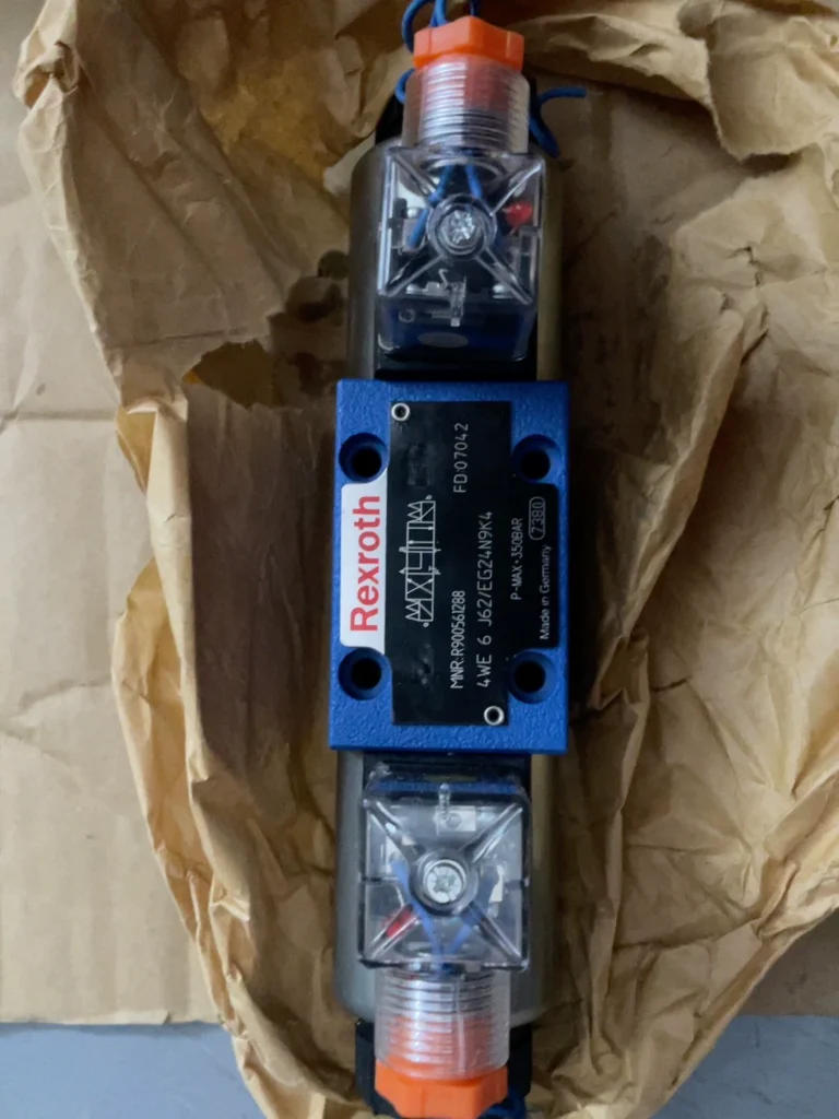 Bosch Rexroth R900561288 Solenoid Valve