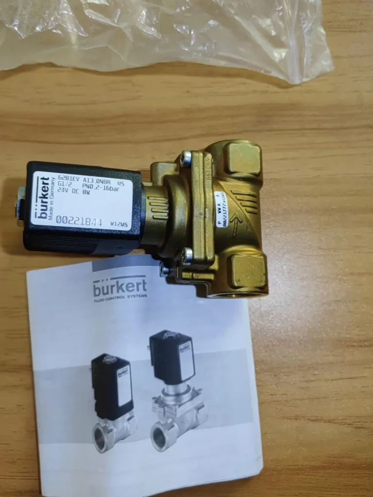 Burkert 0.2-16BAR 24V DC 8W Solenoid Valve