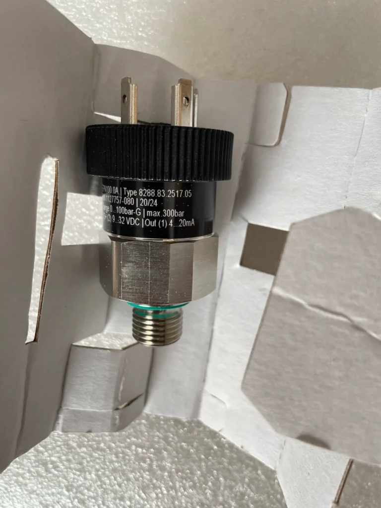 Trafag TRAFAG8288.83.2517.05 Pressure Transmitter