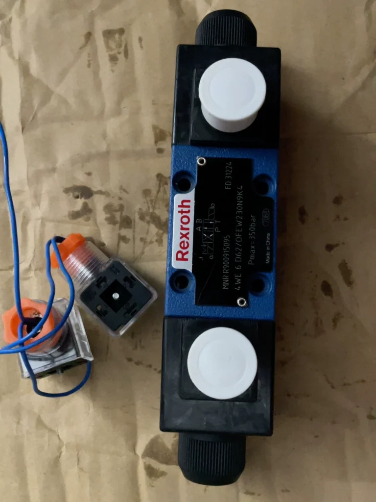 Bosch Rexroth R900915095 Solenoid Valve