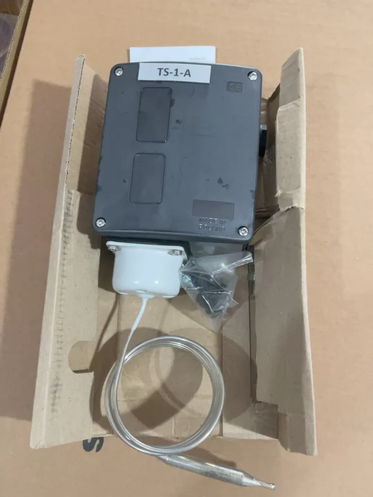 Danfoss RT101E Thermostat