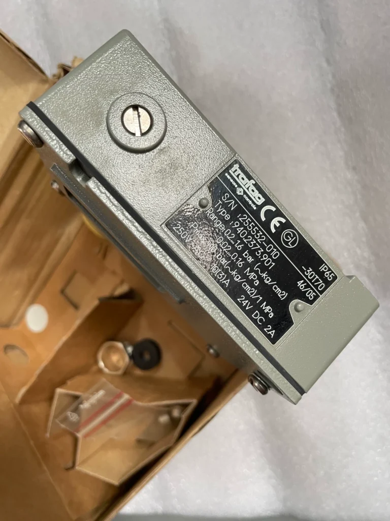 Trafag 940.2373.901 Pressure Switch