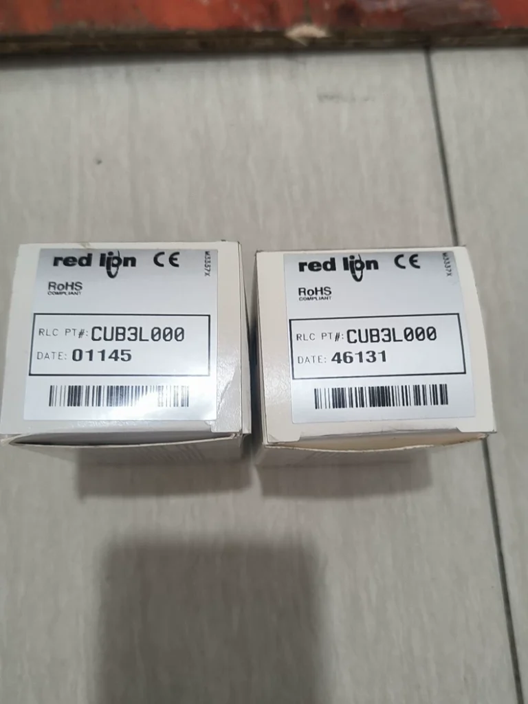 RED LION CUB3L000 Timer/Counter