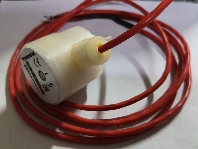 TURCK FCS-G1/2DY-AP8X Flow Sensor thumbnail