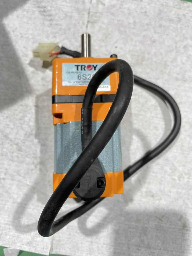 TROY B3004-01 Motor thumbnail