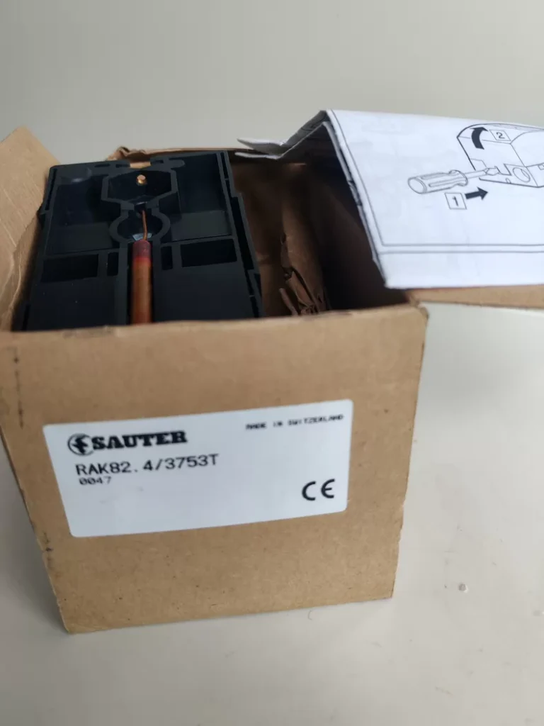 Sauter RAK82.4/3753T Thermostat