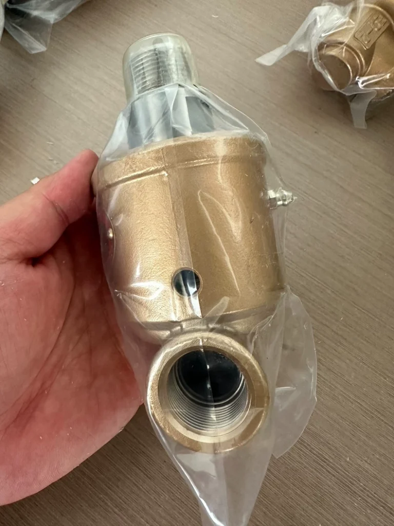 LUX EQA-2R(20A)  EQB-3R(25A) EQB-1R(15R) Rotary Joint thumbnail