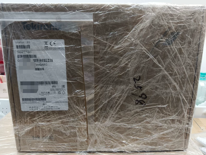 Tektronix THDP0100 High-voltage Differential Probes thumbnail