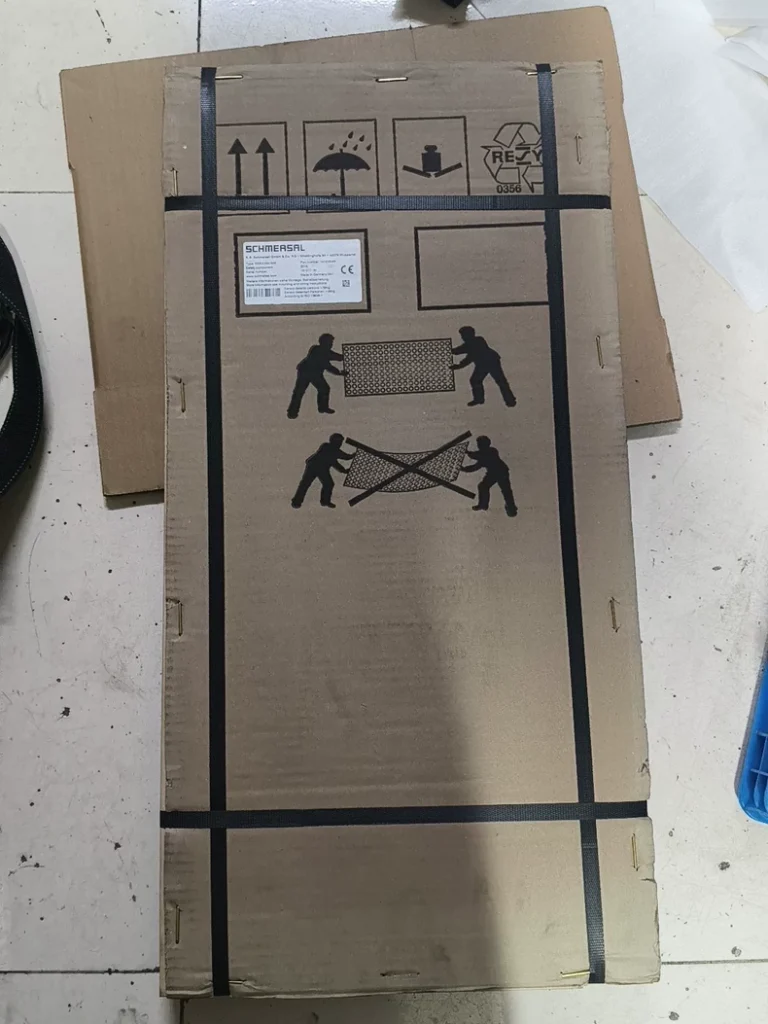 Schmersal SMS4 250-500 Safety Pressure Mat thumbnail