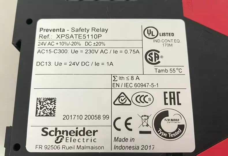 Telemecanique XPSATE5110P Safety Relay thumbnail