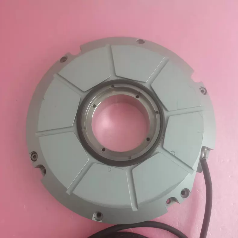 Heidenhain RON 886C 36000 ID 355886-05 Angle Encoder thumbnail