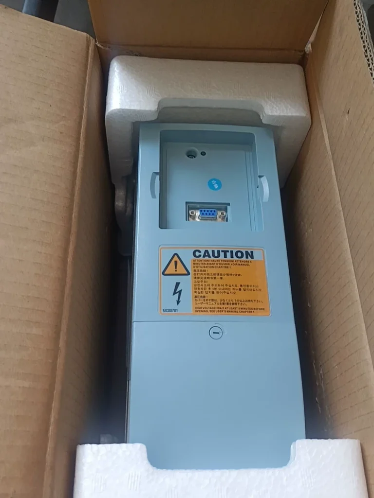 VACON NXS00095B2H1SSSA1B1B10000 AC Frequency Inverter