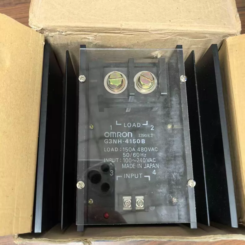 OMRON G3NH-4150B Solid State Relay thumbnail