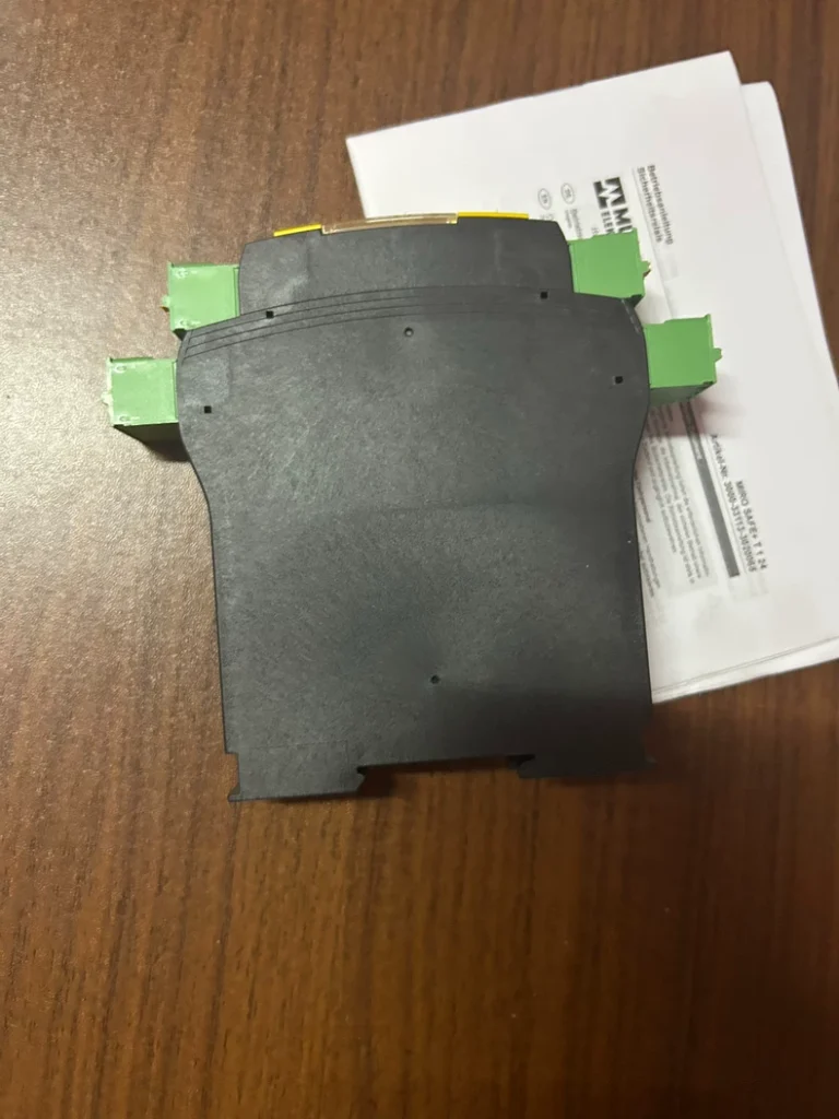 MURR 3000-33113-3020065 Safety Relay thumbnail