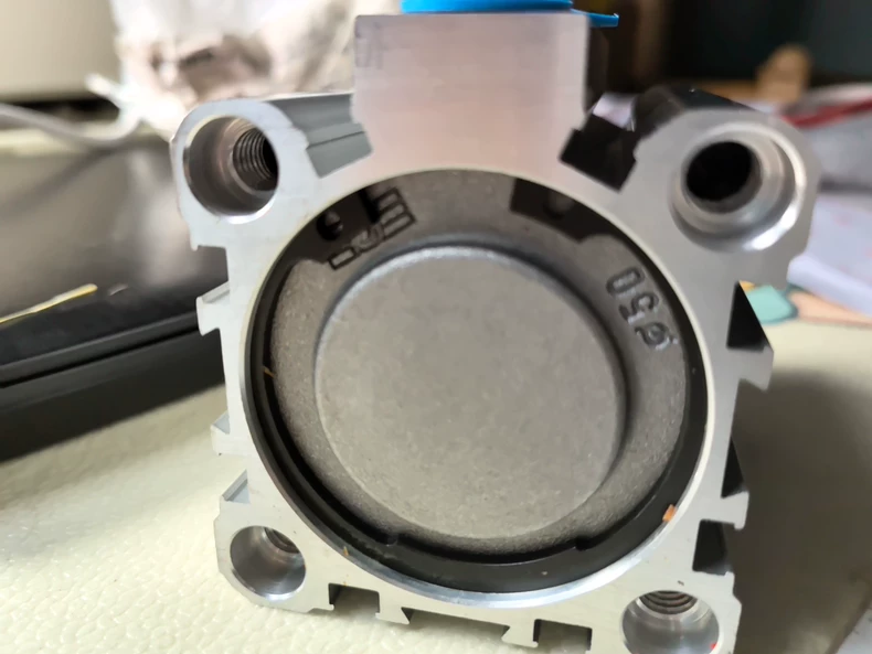 UNIVER W1000800020 Cylinder thumbnail