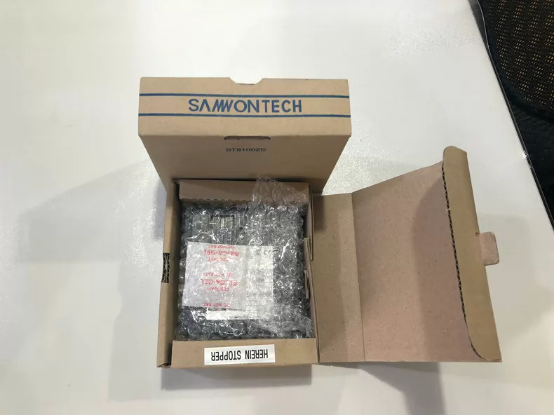 SAMWONTECH TLC990M-83 Temperature Controller thumbnail
