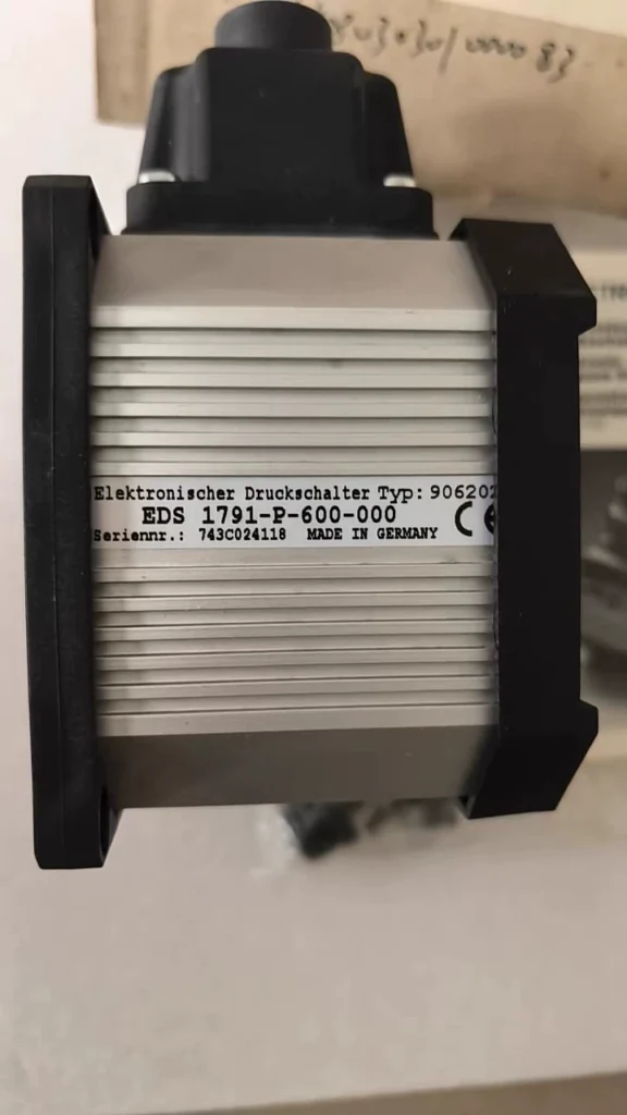 HYDAC EDS 1791-P-600-000 Pressure Switch thumbnail