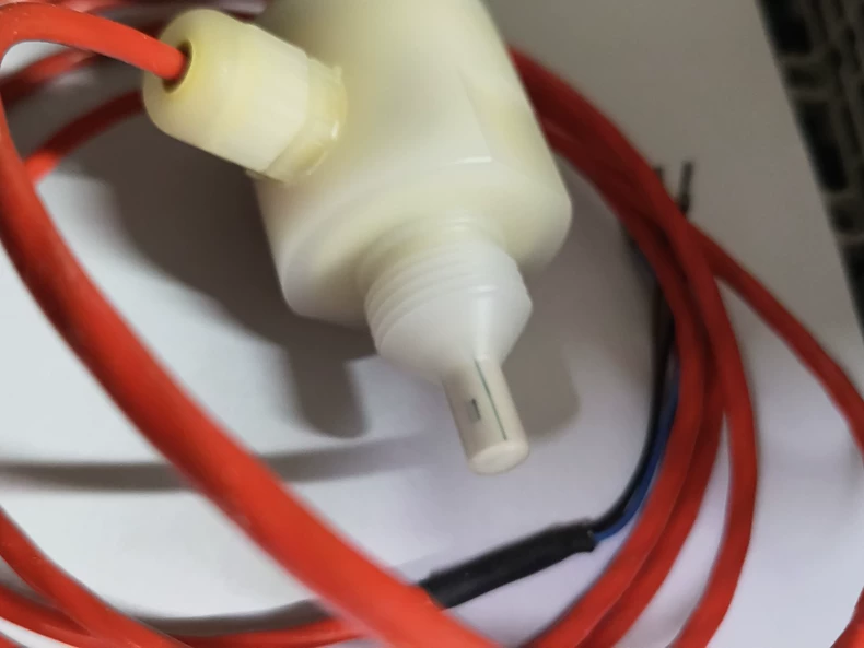 TURCK FCS-G1/2DY-AP8X Flow Sensor thumbnail