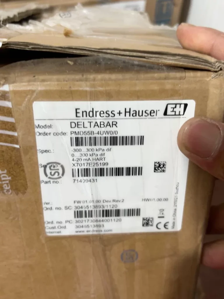 Endress+Hauser PM055B-4UW0/0 Transmitter