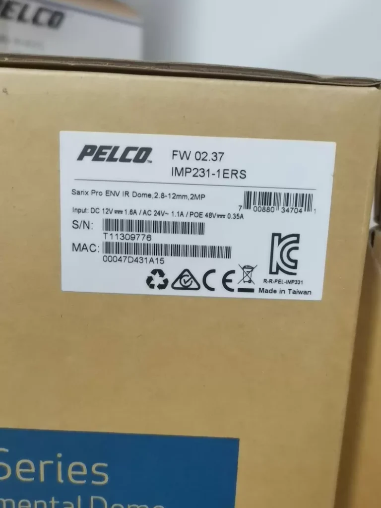 Pelco IMP231-1ERS Megapixel Network Camera thumbnail