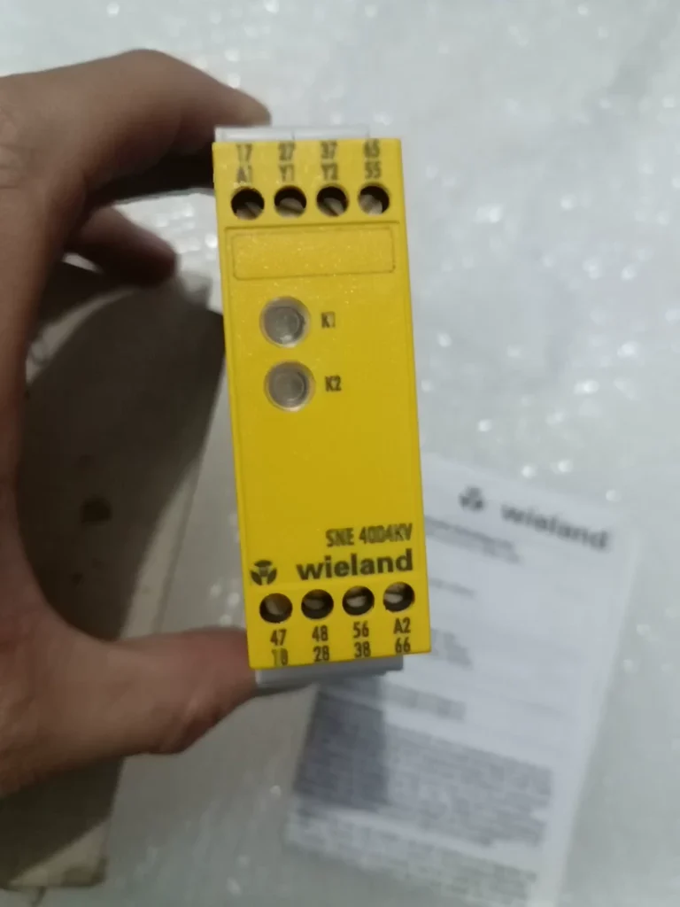 Wieland SNE4004KV Safety Relay thumbnail