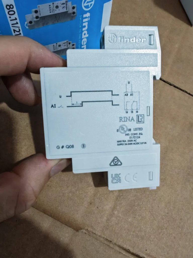 Finder 80.11.0.240.0000 Time Relay thumbnail