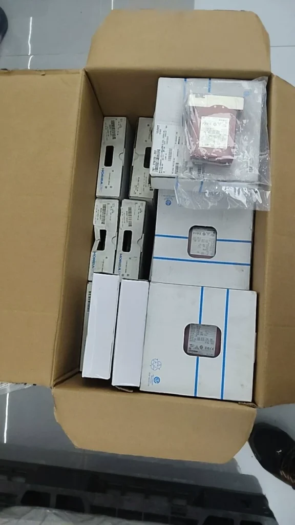 HORIBA SEC-Z722JX digital mass flow controller thumbnail
