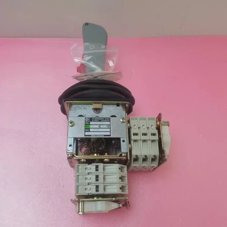 GESSMANN 3SJ3133-2DD05 D-74211 Joystick thumbnail