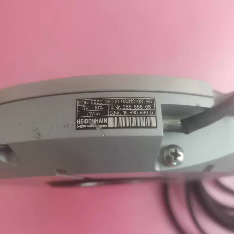 Heidenhain RON 886C 36000 ID 355886-05 Angle Encoder thumbnail