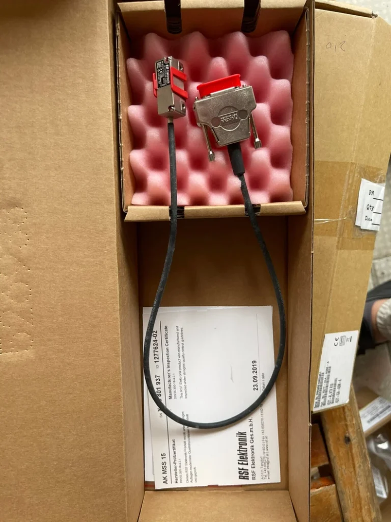 RSF Elektronik AK MSS15 TTLx20 angle encoder scanning head thumbnail