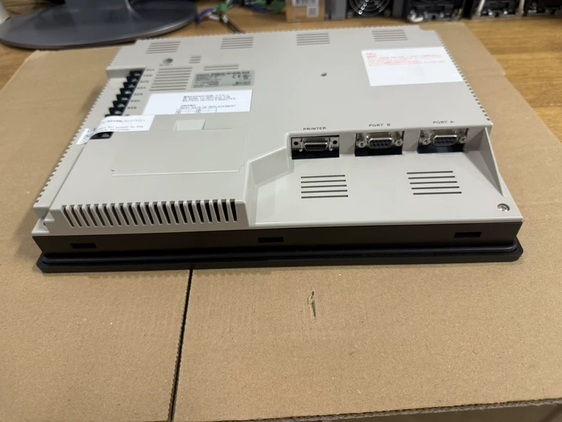 Omron NT631C-ST153B-EV3 thumbnail