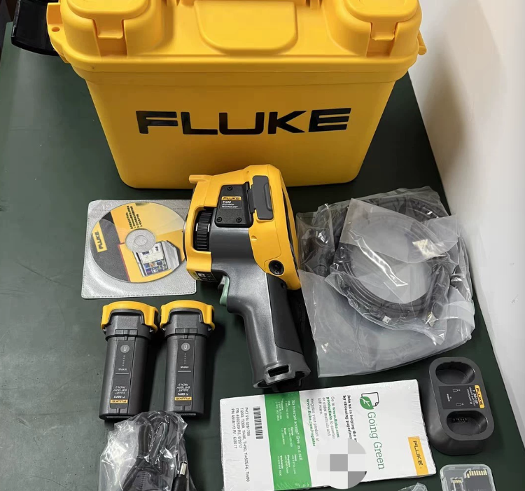 Fluke Ti400 Infrared Camera with Fluke Connect